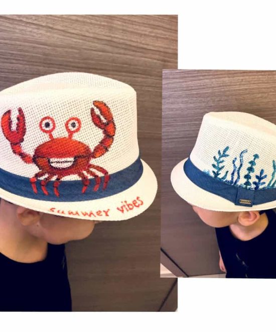 Καπέλο Καβουράκι παιδικό 'Summer vibes' , φορεμένο σε μοντέλο